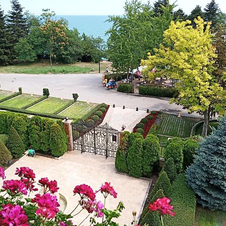Sea Garden Lux Apartment Varna Eksteriør billede